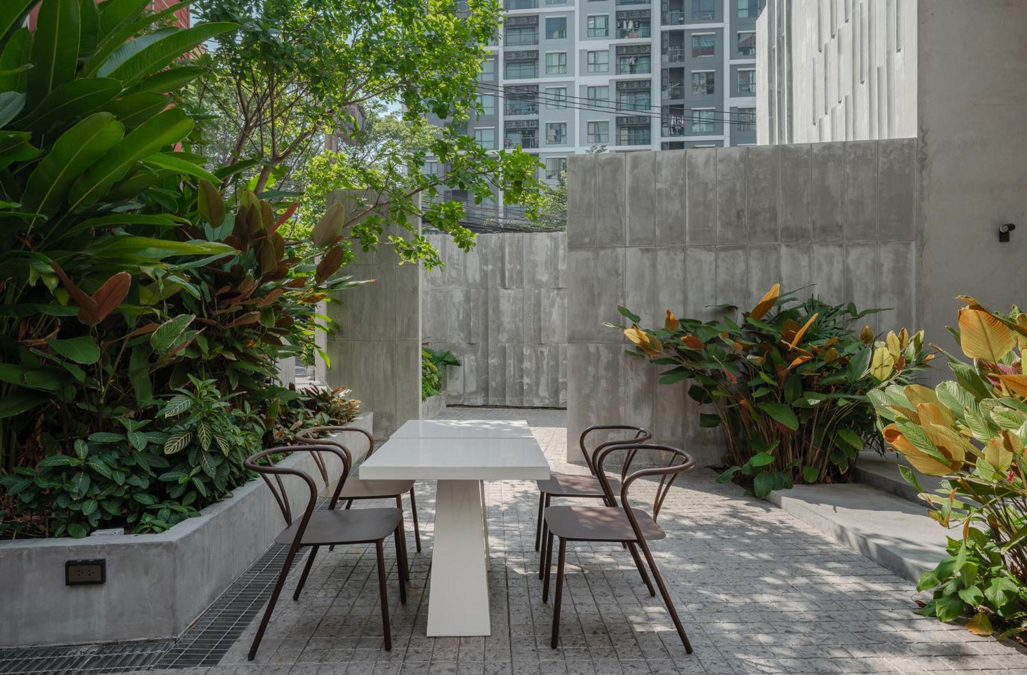 Nidhra Boutique Hotel Bangkok Sukhumvit Zewnętrze zdjęcie