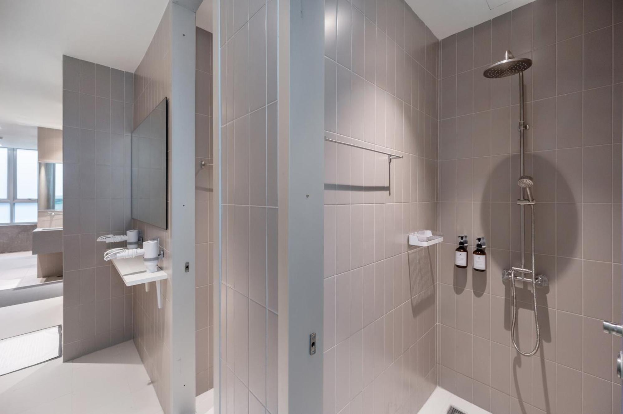 Nidhra Boutique Hotel Bangkok Sukhumvit Zewnętrze zdjęcie