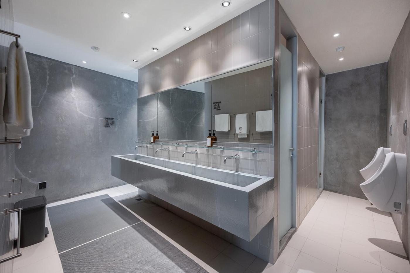 Nidhra Boutique Hotel Bangkok Sukhumvit Zewnętrze zdjęcie